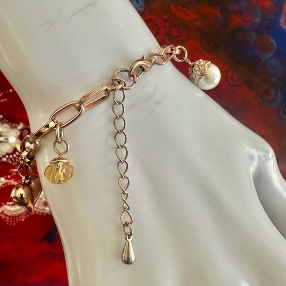 Rose Gold-Tone Charm Bracelet with Hearts,  faux Pearl & Carved Rose - Picture 6 of 8